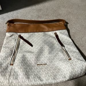 Michael Kors  purse